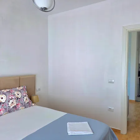 Apartment Adriatic View 077 Golem (Tirana)
